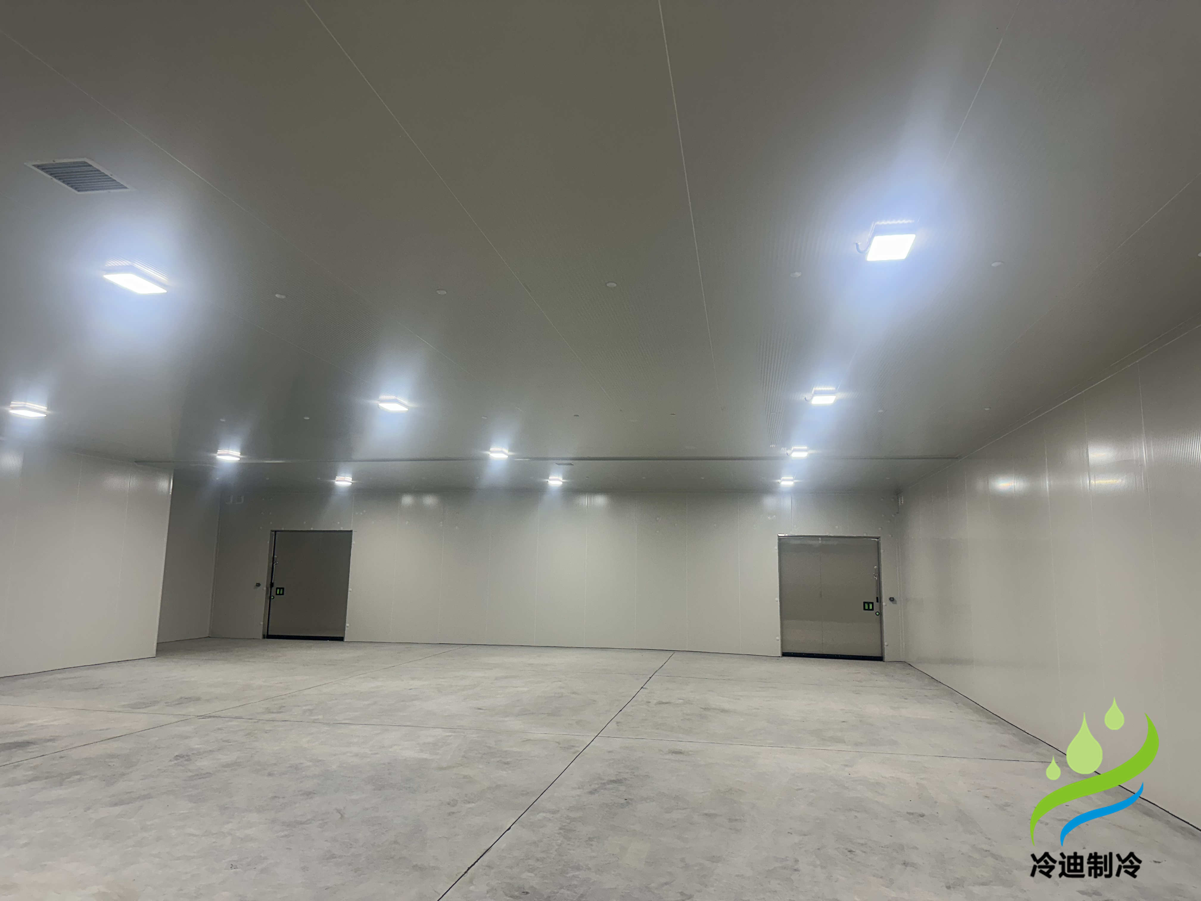 天津三只松鼠1100立方食品冷庫建造案例(圖2) 食品冷庫安裝